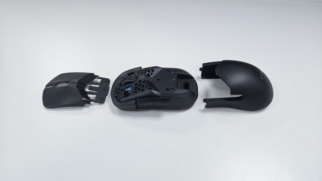 HyperX Pulsefire Saga Pro with palm rest and button covers removed