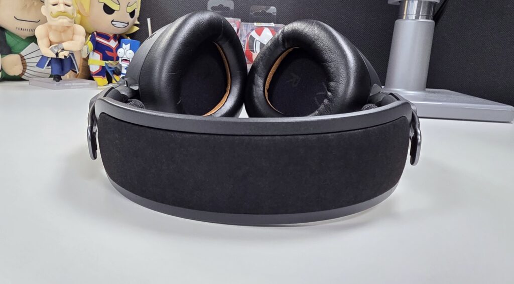 Skullcandy Aviator 900 ANC headband