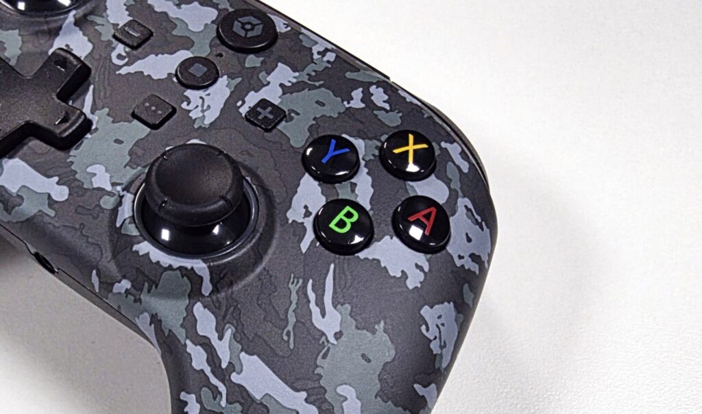 Gioteck WX5+ Wireless RGB controller face buttons